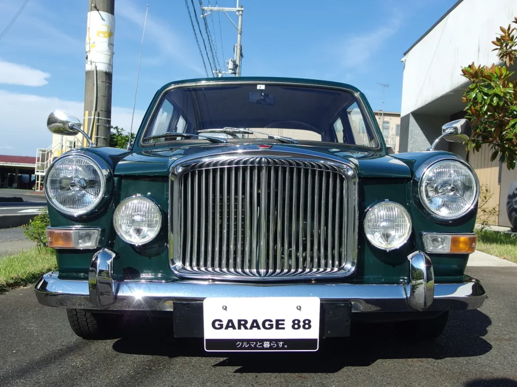 バンデンプラ プリンセス 1300 Mk-II　まさに威風堂々としたグリル