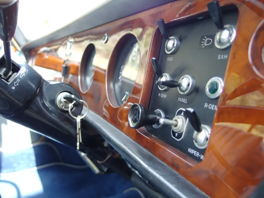 バンデンプラ プリンセス Mk-II トグルスイッチの質感が最高です。